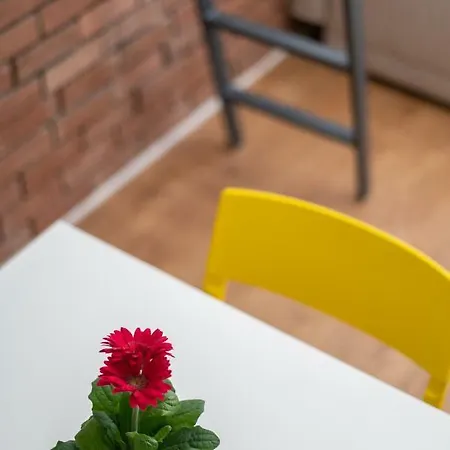 아파트 Yellow In City Centre By Apart Service *